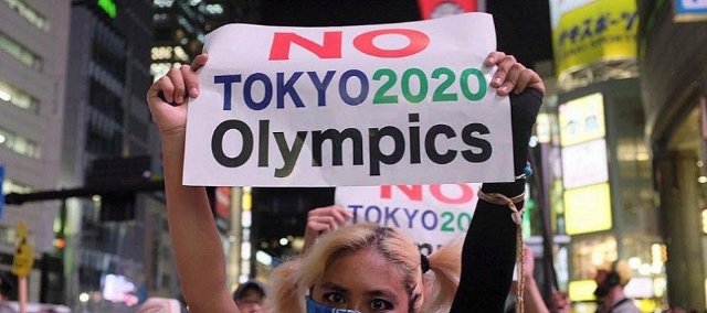 Олимпиада-2020: продолжение протестов в Японии и призыв спонсоров перенести соревнования