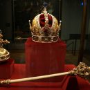Монархия: определение, виды и особенности
